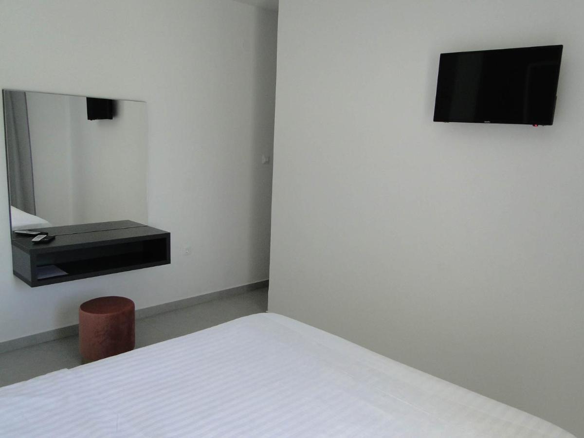 Rooms Tepli Bok Primošten Exteriér fotografie